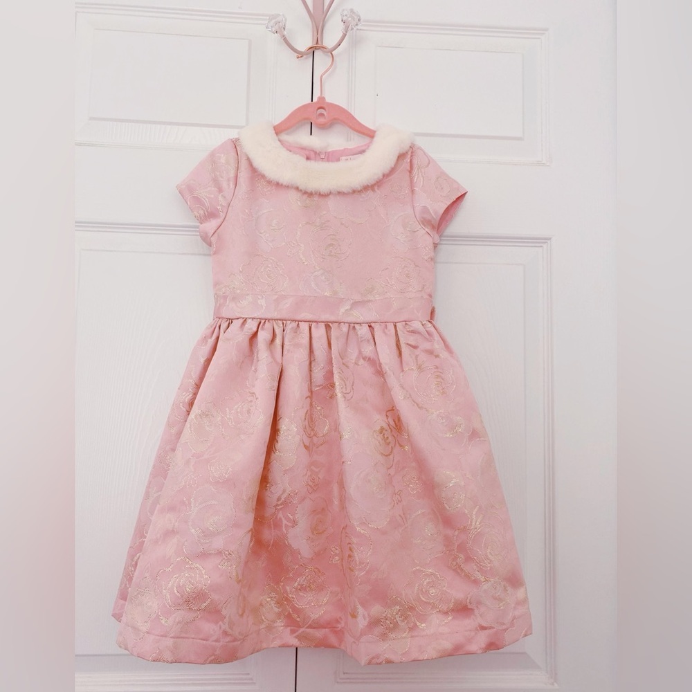 BOUTIQUE | Rose Gold roses detail with Faux fur collar Dress.